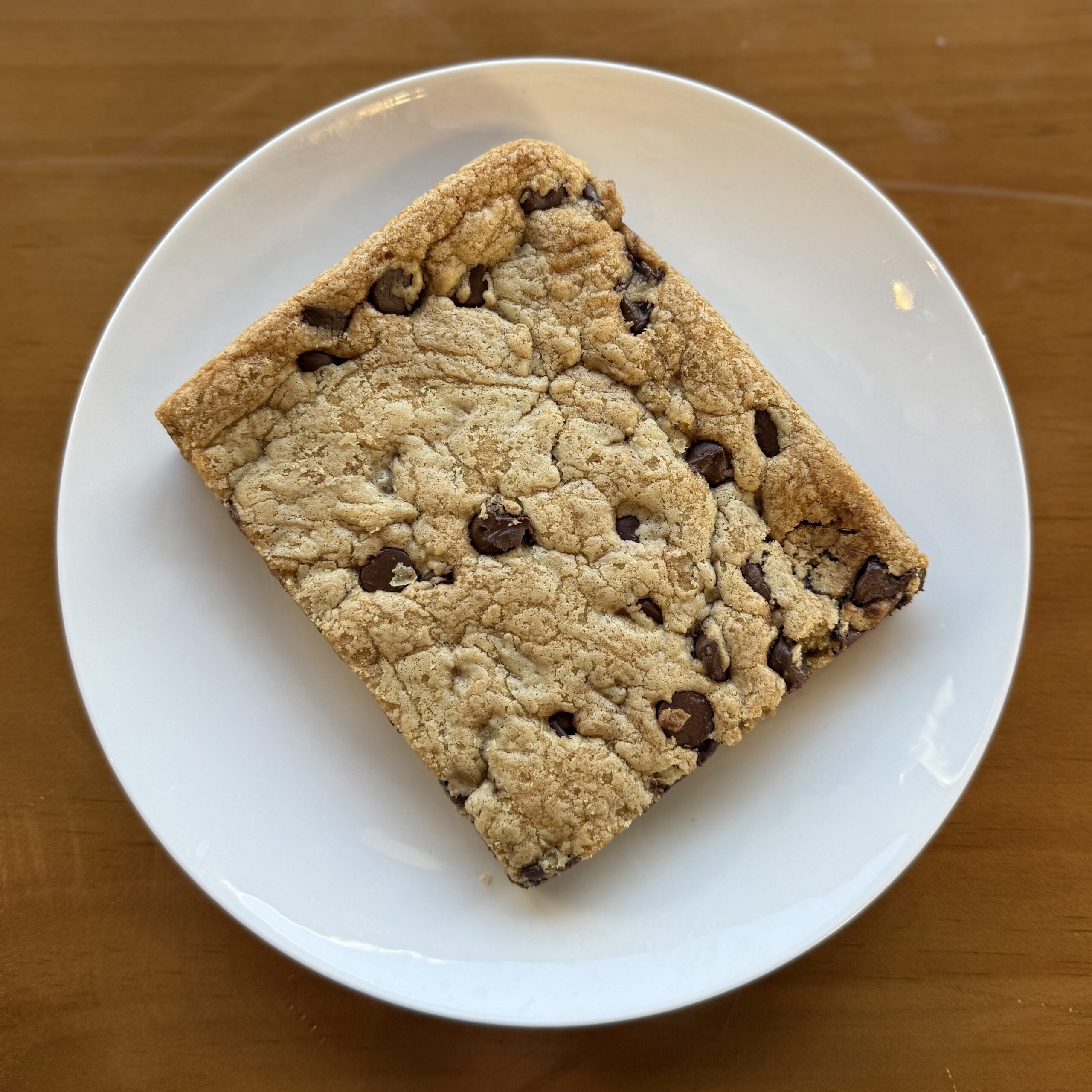 chocolate chip cookie bar